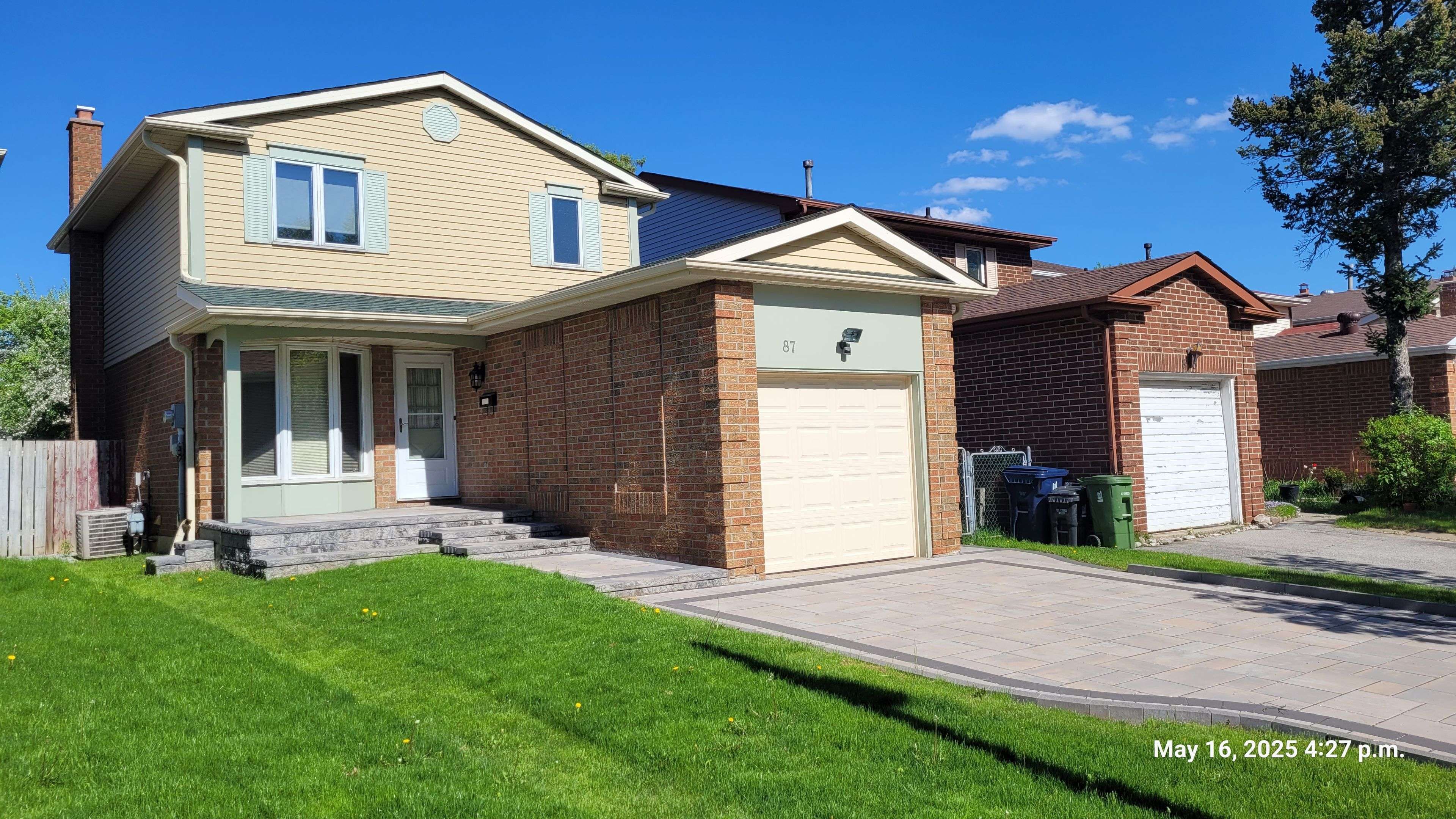 87 Moorehouse DR, Toronto E07, ON M1V 2E2