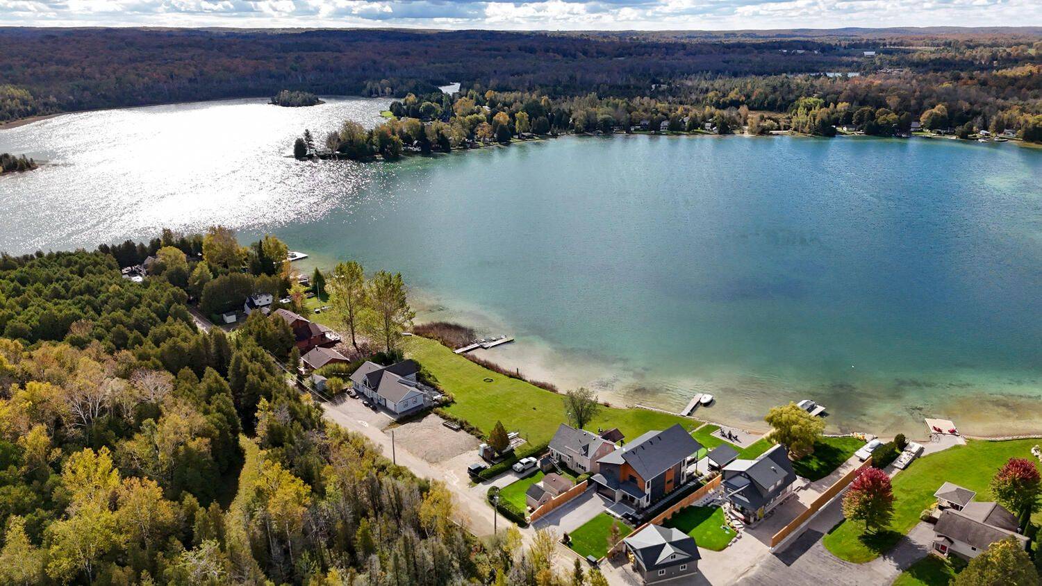 166 country side DR, Chatsworth, ON N0H 1G0