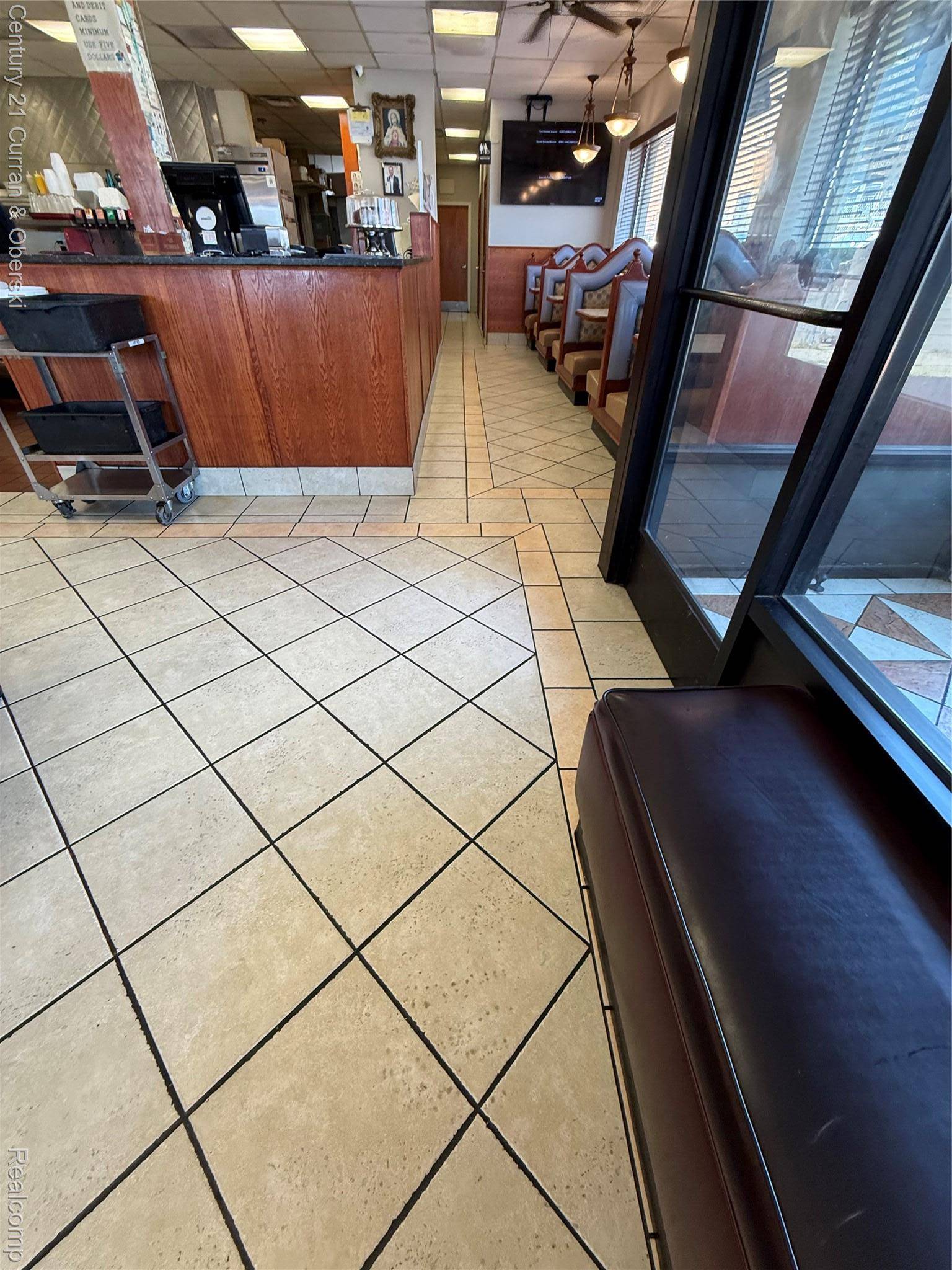 1350 W Fort ST, Detroit, MI 48226