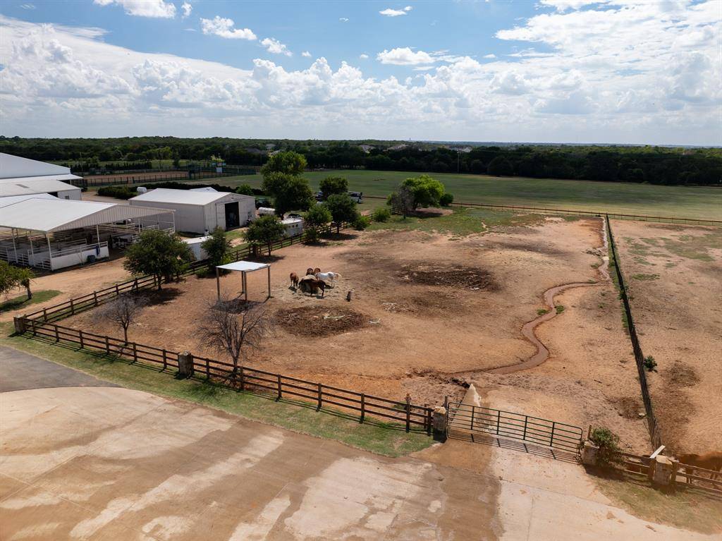 510 Prestonwood Polo Drive, Oak Point, TX 75068