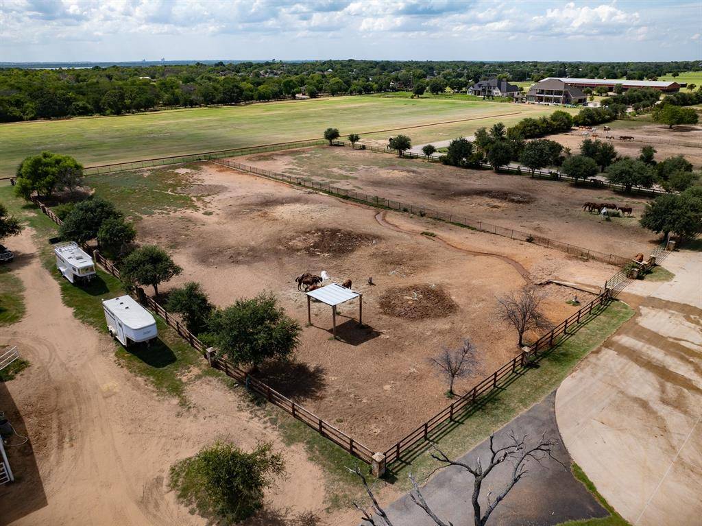 510 Prestonwood Polo Drive, Oak Point, TX 75068