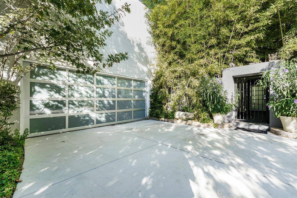10406 Crestover Drive, Dallas, TX 75229