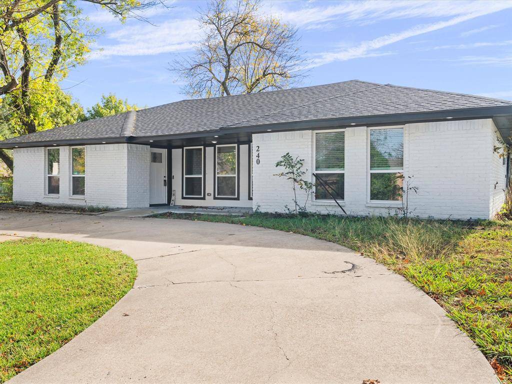 240 Wesley Drive, Desoto, TX 75115