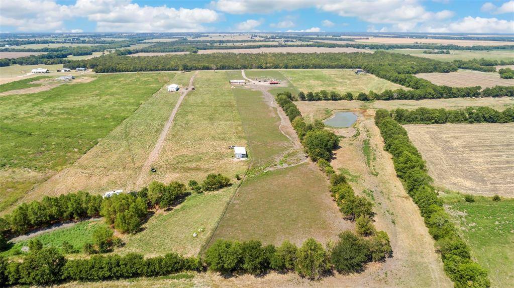 4000 Fm 272, Celeste, TX 75423