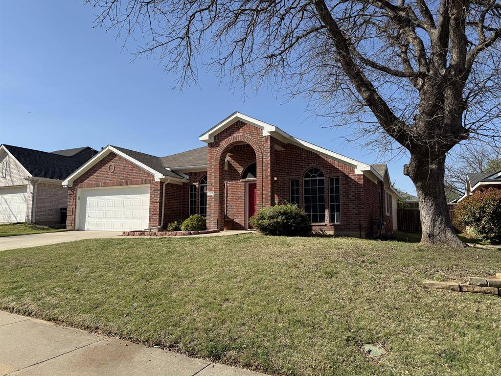 1707 Falcon Drive, Corinth, TX 76210