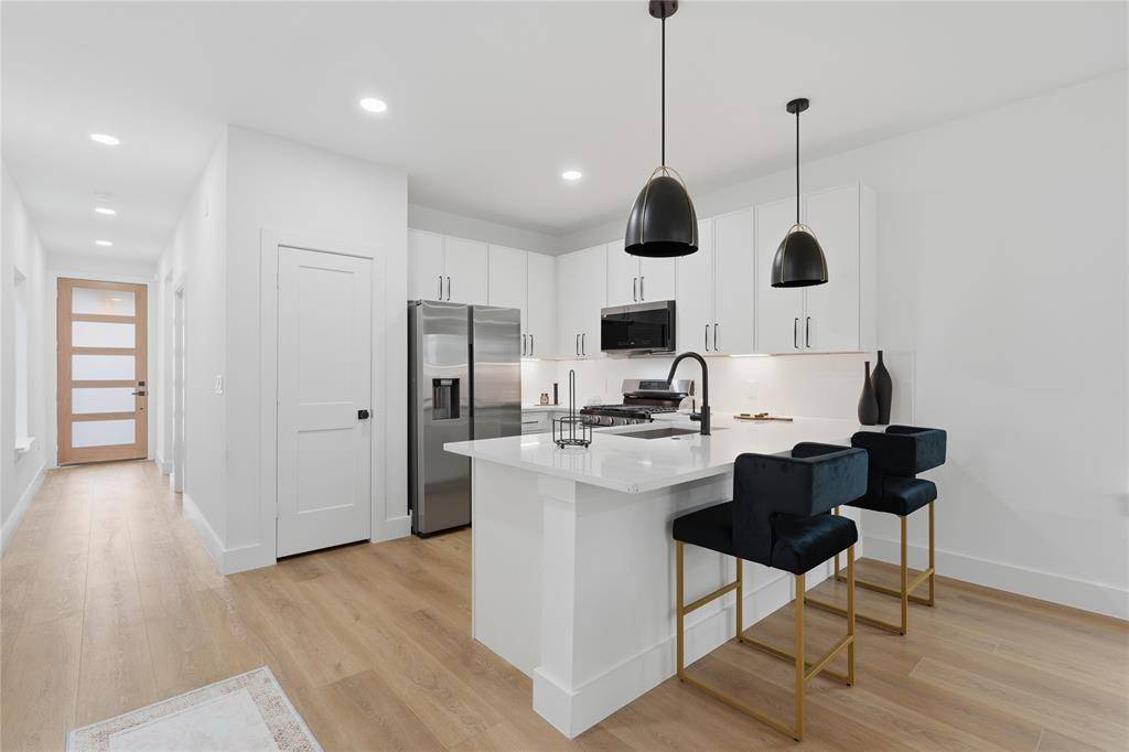 2510 Peabody Avenue, Dallas, TX 75215