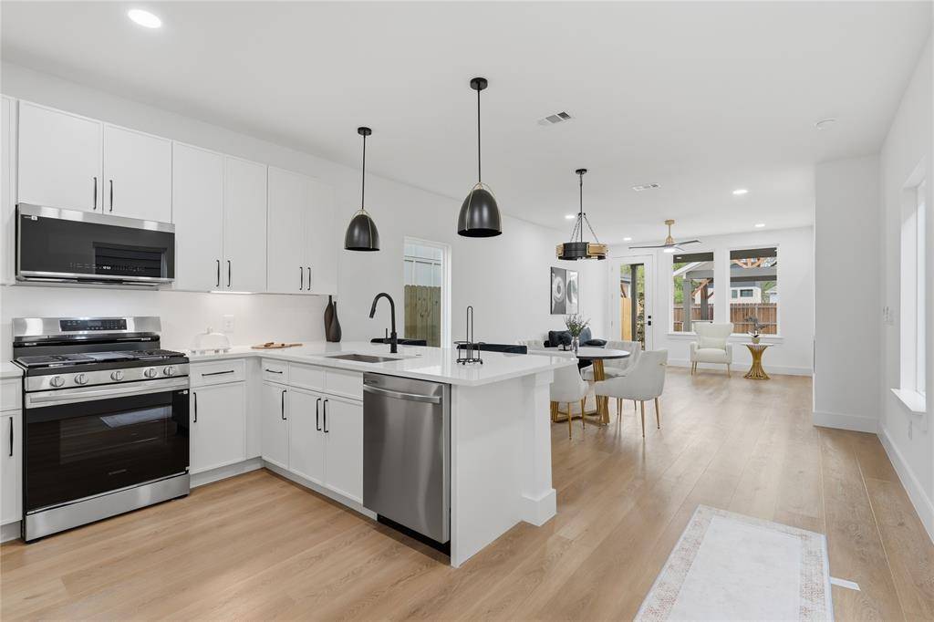 2510 Peabody Avenue, Dallas, TX 75215