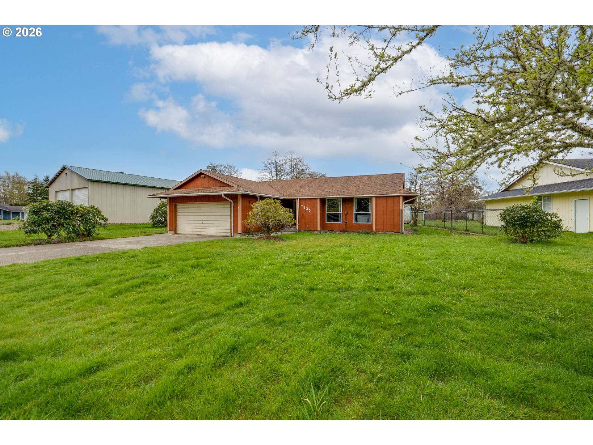 7125 SCARBORO LN N, Ilwaco, WA 98624