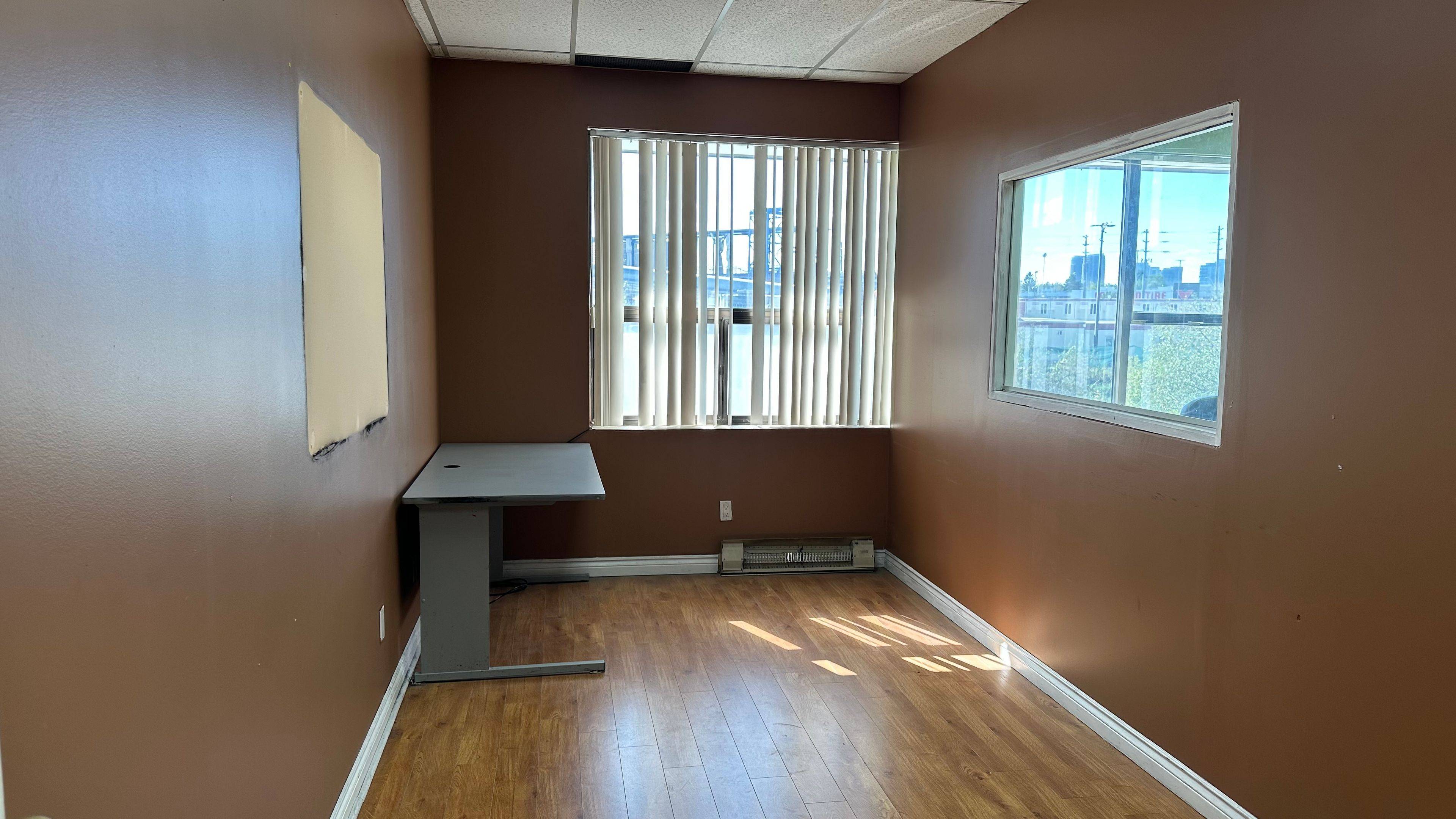 55 Nugget AVE #208, Toronto E07, ON M1S 3L1