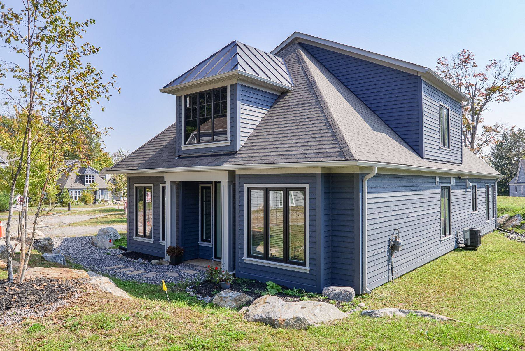 2054 Peninsula RD #16, Muskoka Lakes, ON P0B 1G0
