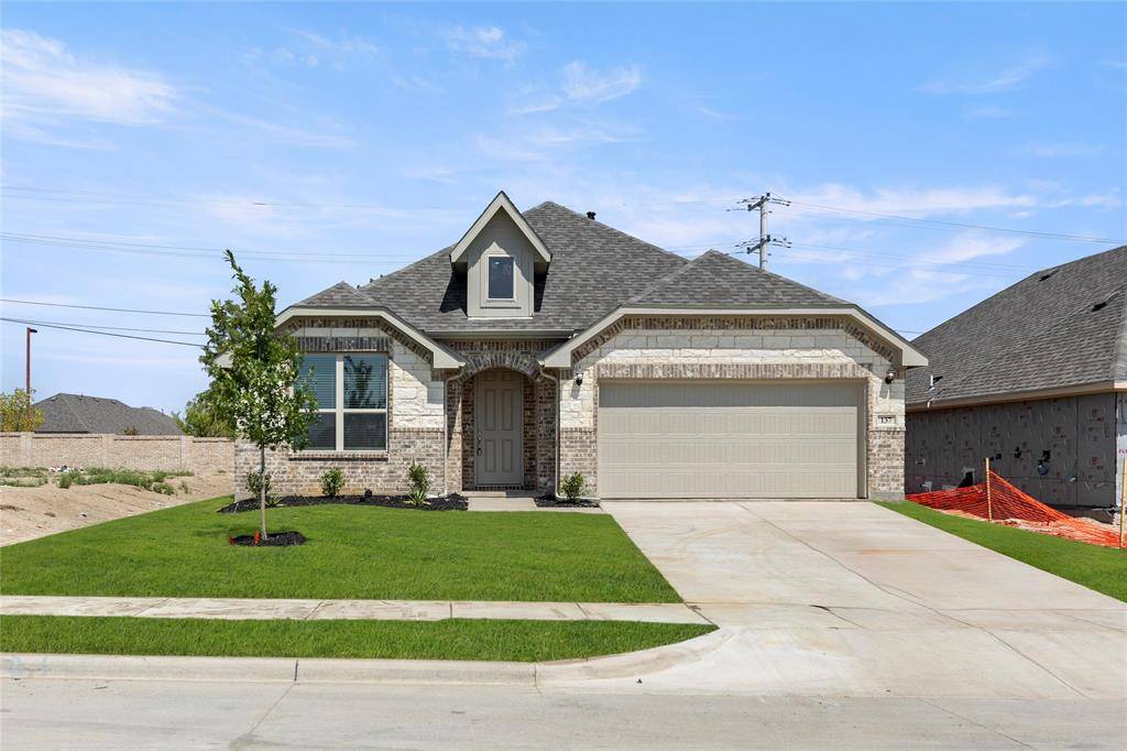 137 Whistling Duck, Balch Springs, TX 75181