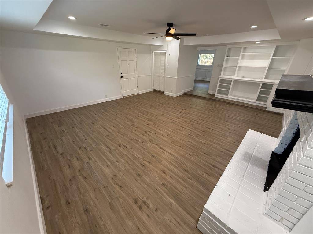 2202 Pontiac Drive, Arlington, TX 76013