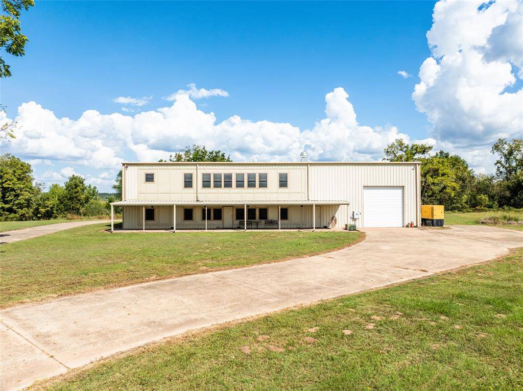 00 FM 410, Bagwell, TX 75412