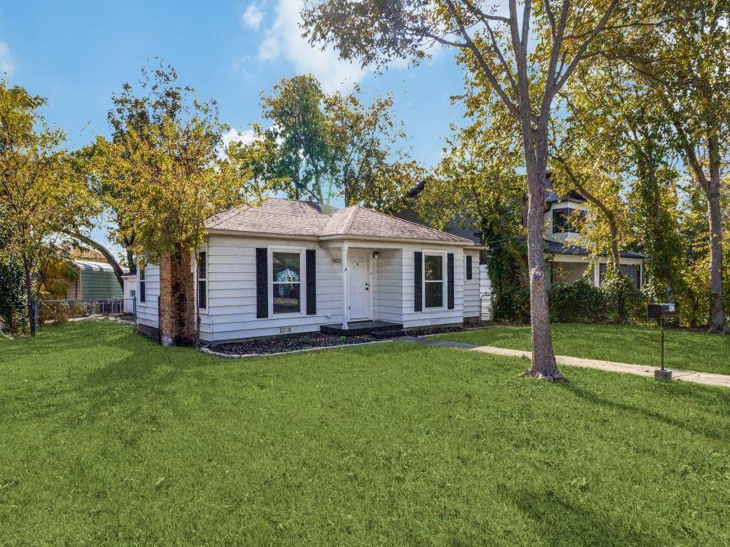 8822 San Benito Way, Dallas, TX 75218