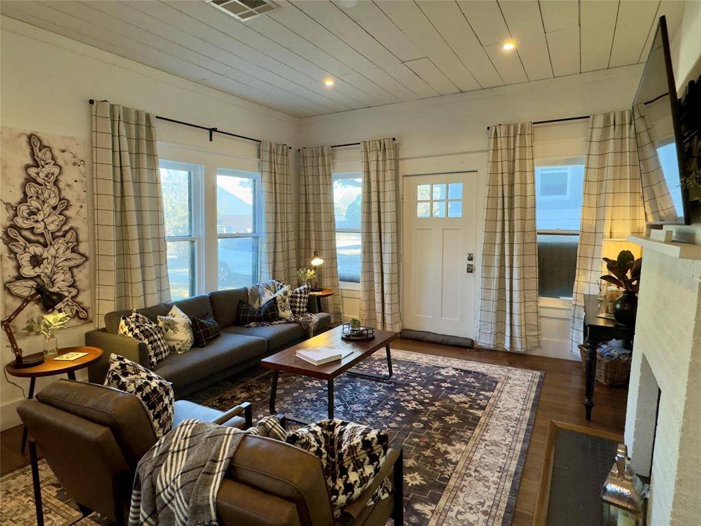 2018 Columbus Avenue, Waco, TX 76701