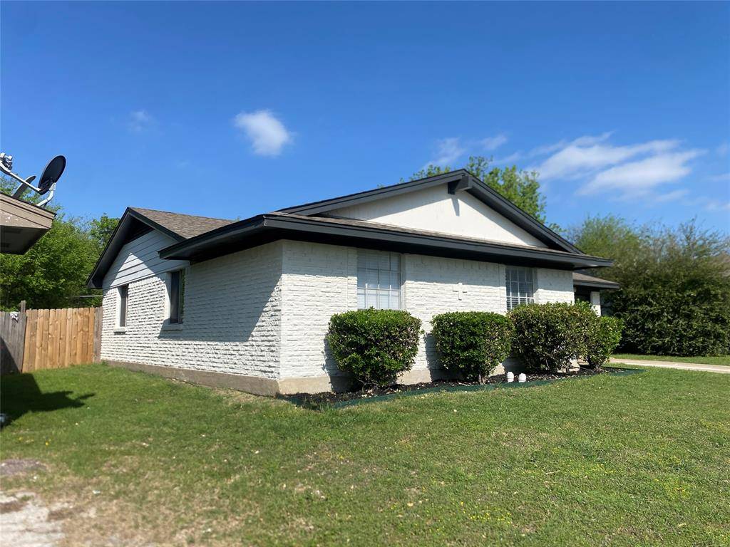 6327 Hidden Trail Drive, Dallas, TX 75241