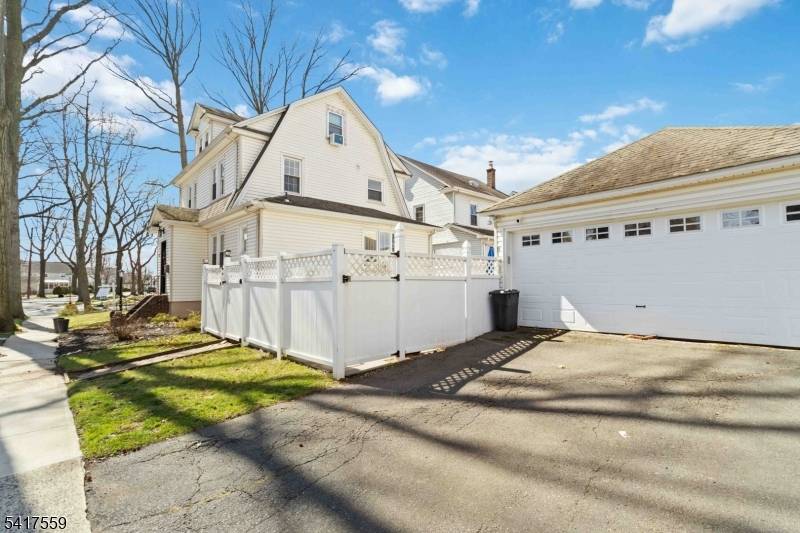 401 Woodland Ave, Roselle Park Boro, NJ 07204