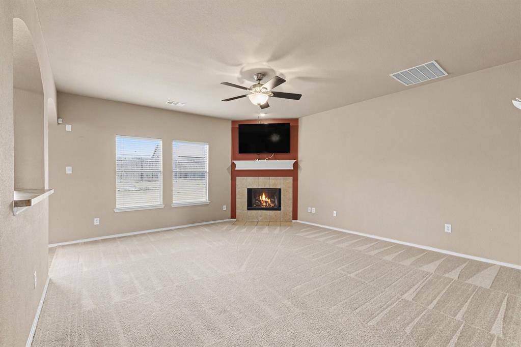 2028 Athabasca Falls Drive, Anna, TX 75409