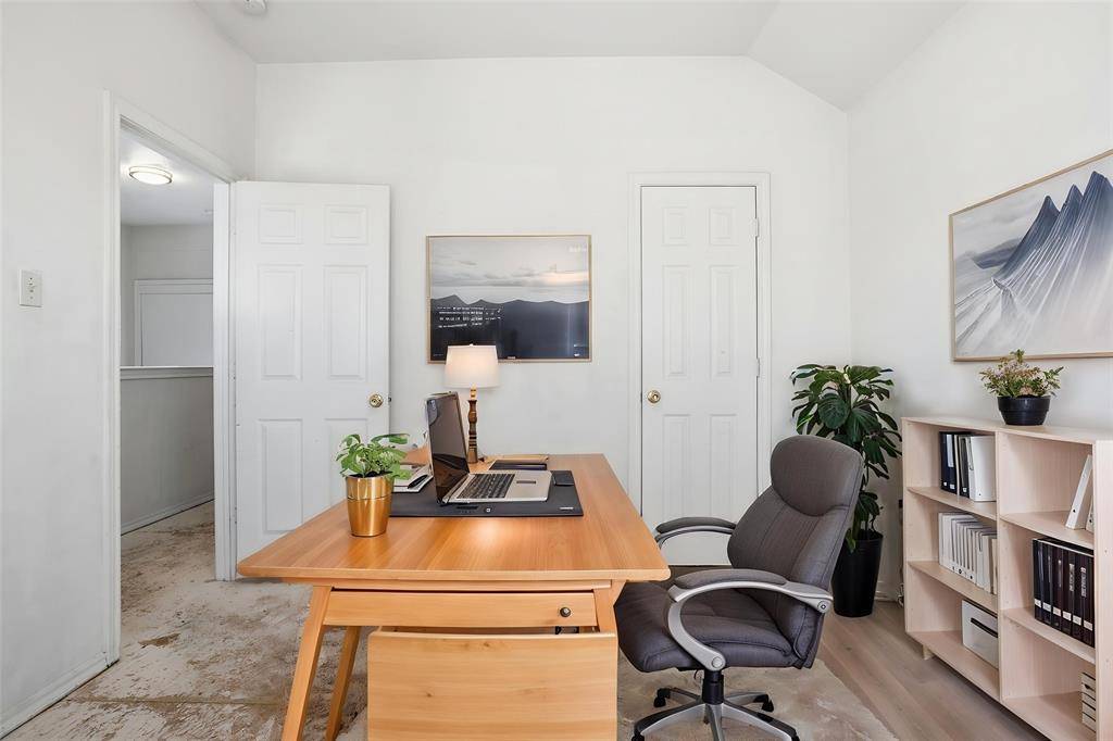 7988 Glenway Drive, Dallas, TX 75249