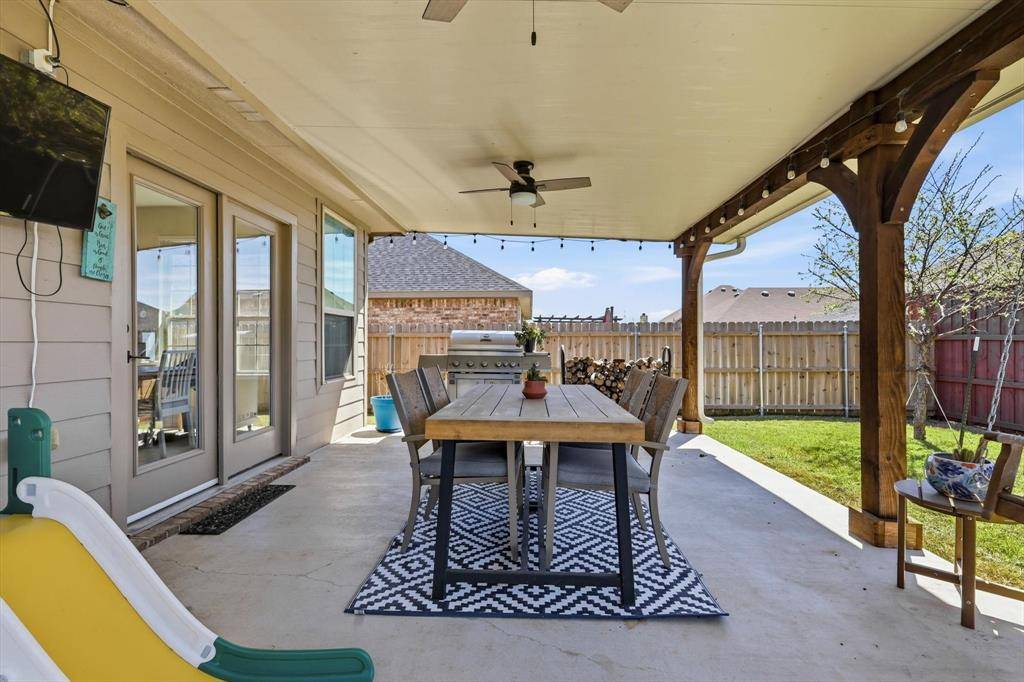 253 Calvert Street, Waxahachie, TX 75165