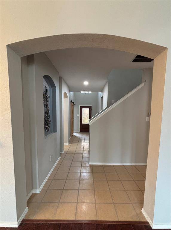 10120 Sourwood Drive, Fort Worth, TX 76244