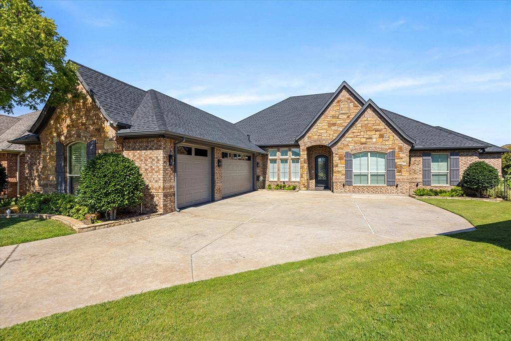1203 Huntington Cove Court, Granbury, TX 76048