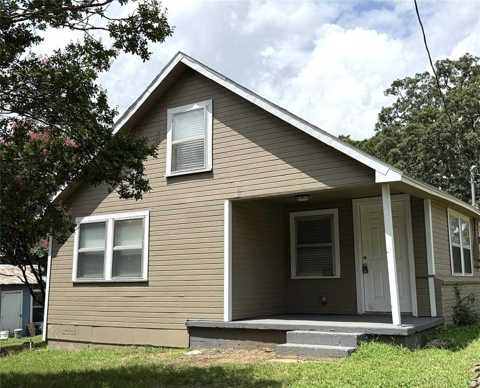 1931 Avenue A, Denison, TX 75021