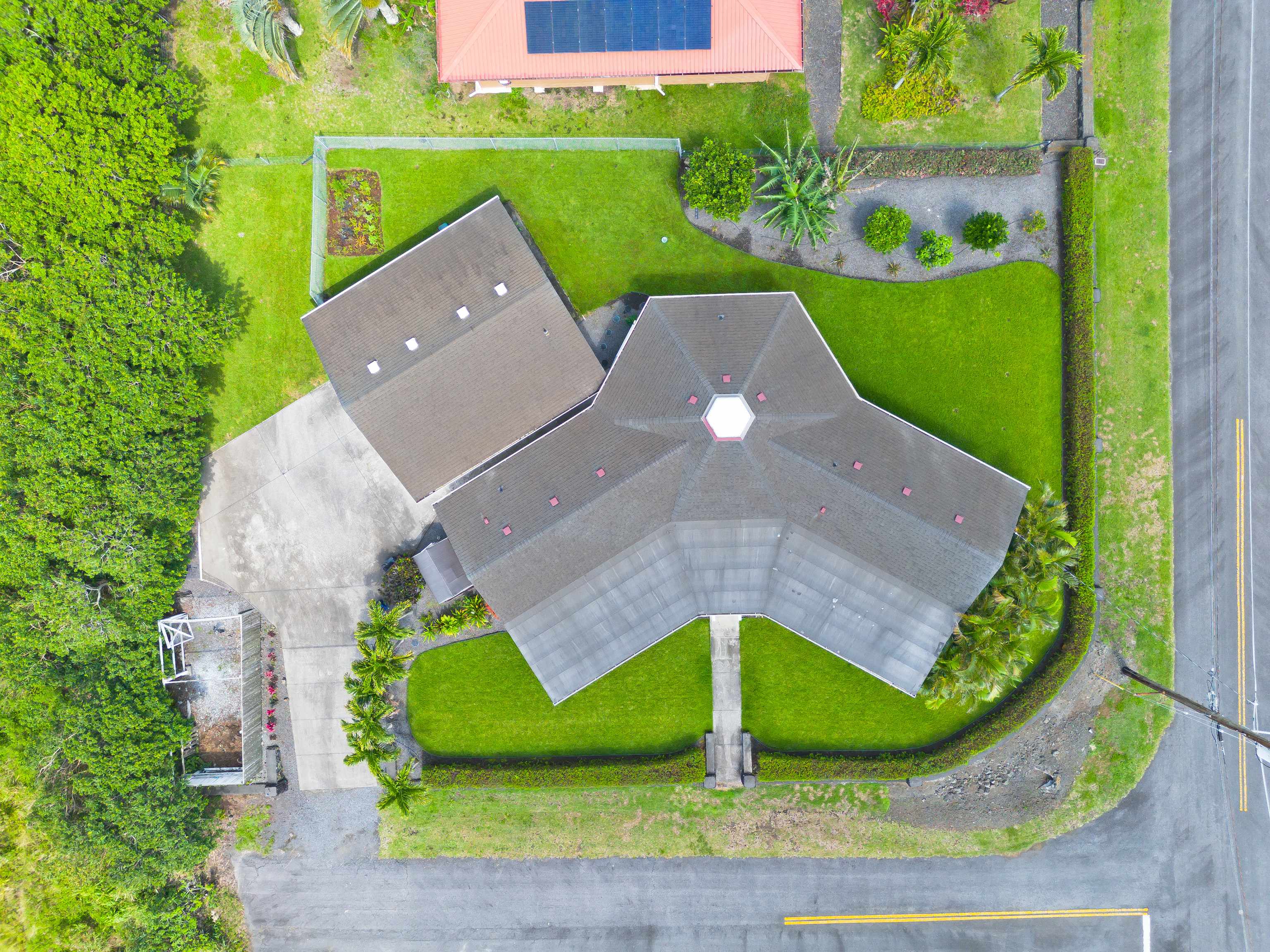 94-5786 AWA PAE LOOP, Naalehu, HI 96772