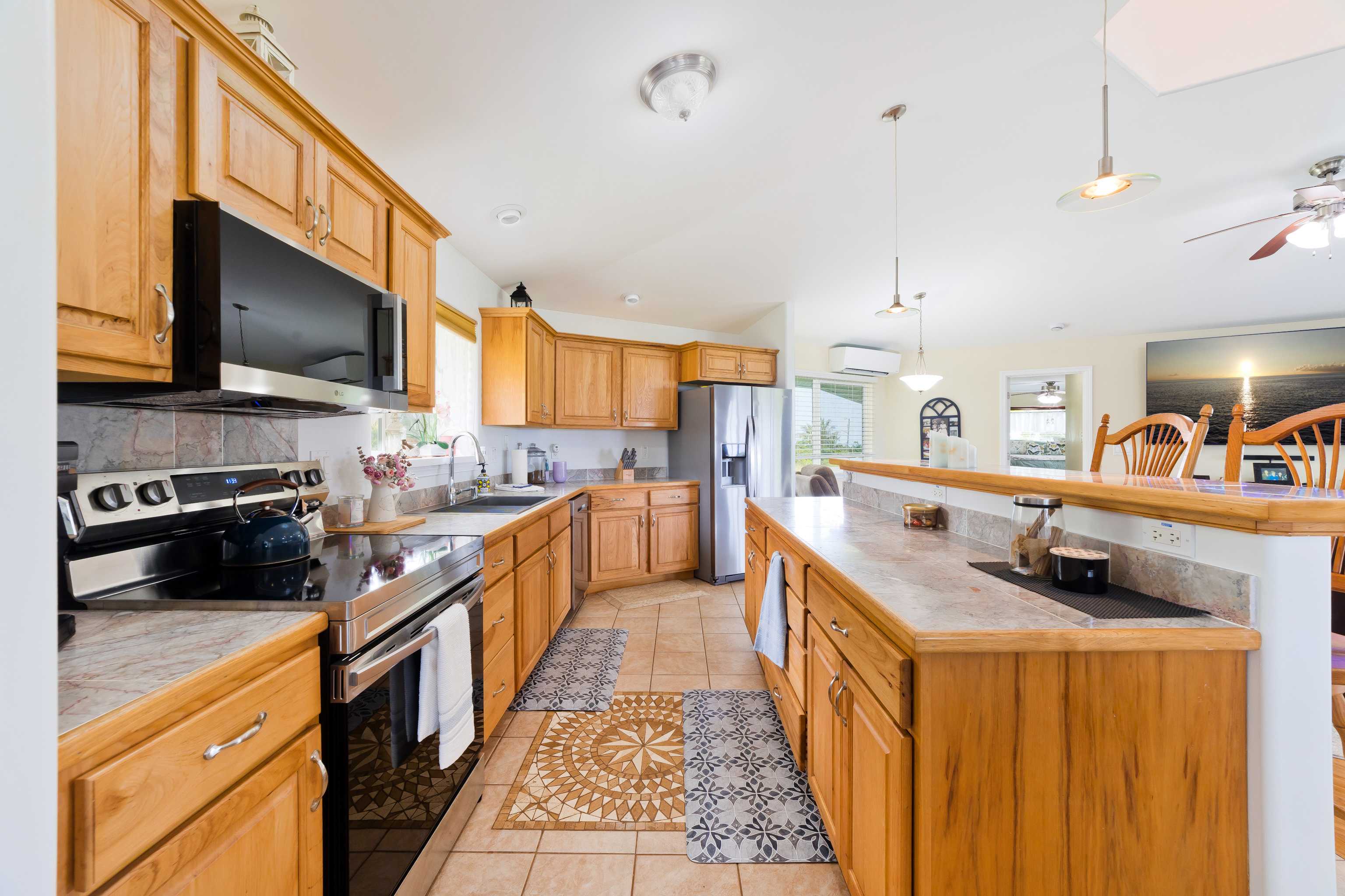94-5786 AWA PAE LOOP, Naalehu, HI 96772