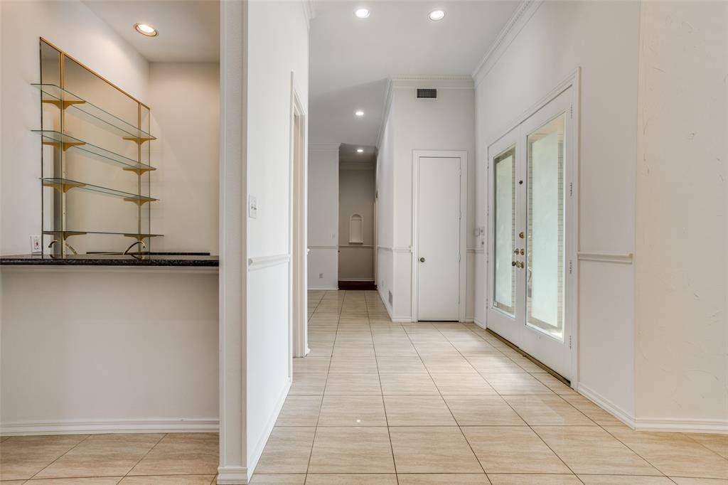 4517 Southgate Drive, Plano, TX 75024