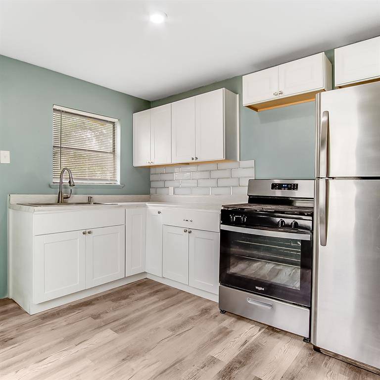 1104 S Gilpin Avenue, Dallas, TX 75211