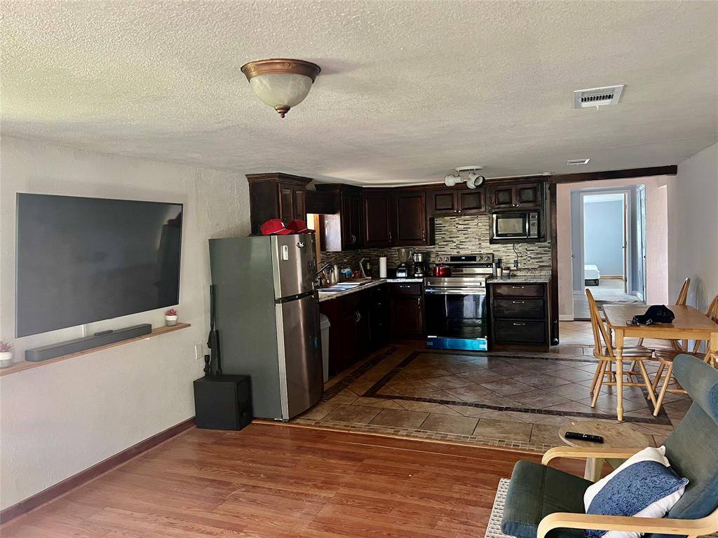 716 Baylor Street, Nocona, TX 76255