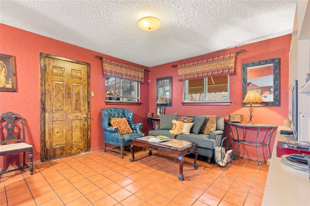 3533 Bahamas Drive, Mesquite, TX 75150