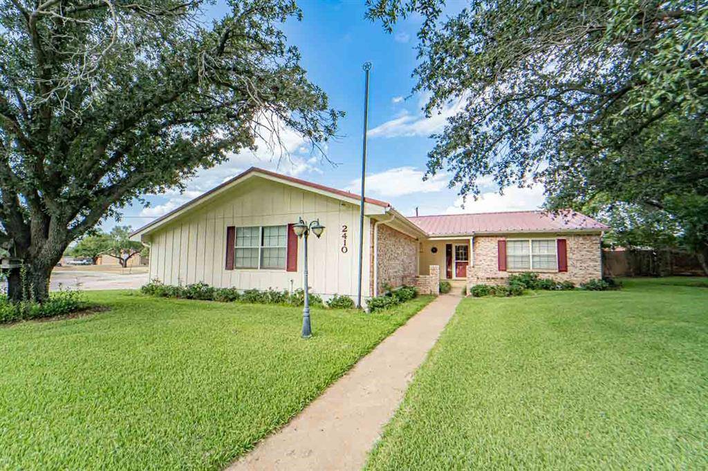 2410 Sha Lane, Breckenridge, TX 76424