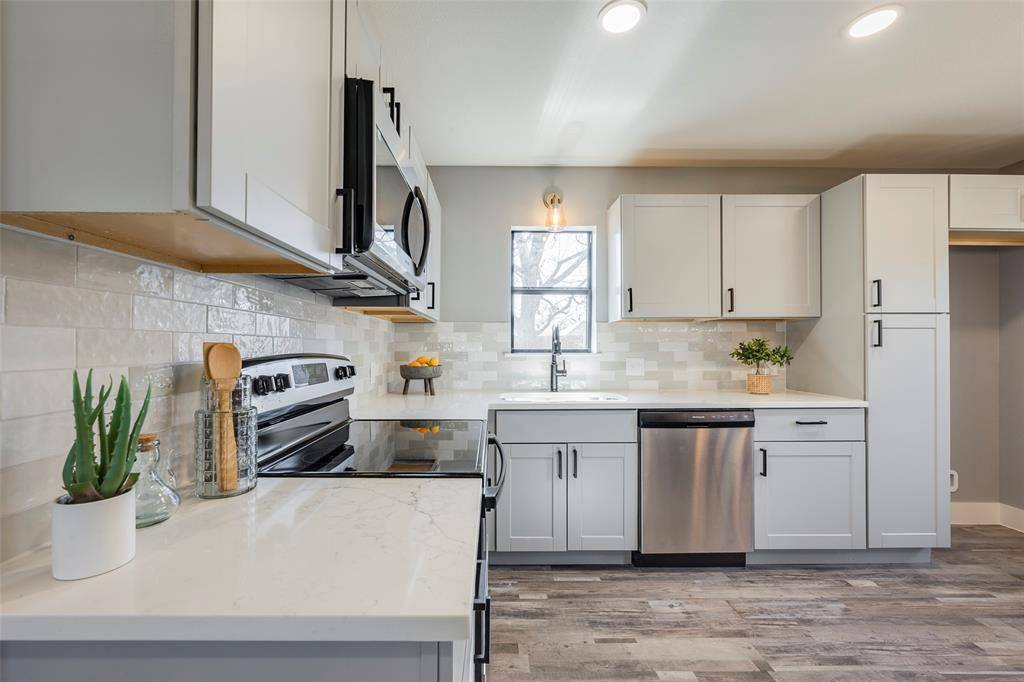 2636 Larry Drive, Dallas, TX 75228