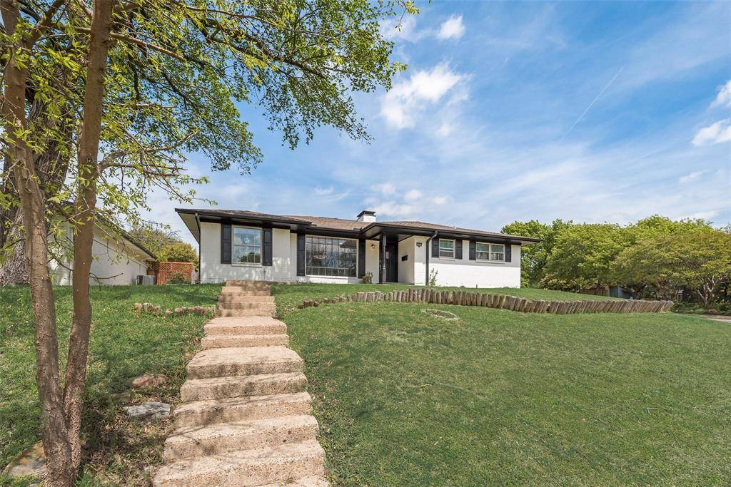 10823 Meadowcliff Lane, Dallas, TX 75238