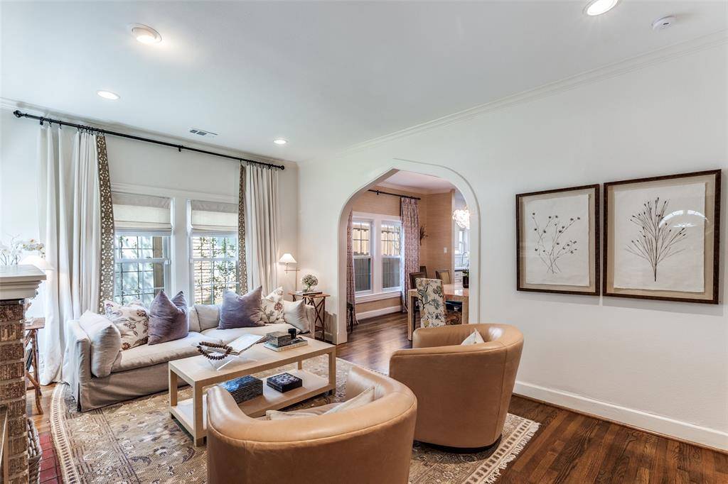 422 Monte Vista Drive, Dallas, TX 75223