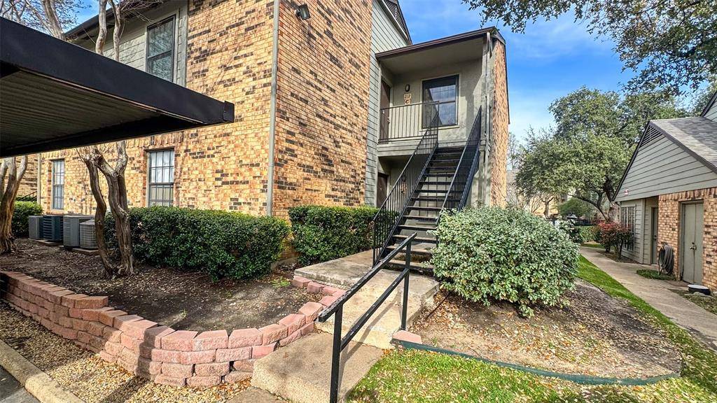 5335 Bent Tree Forest Drive #212, Dallas, TX 75248