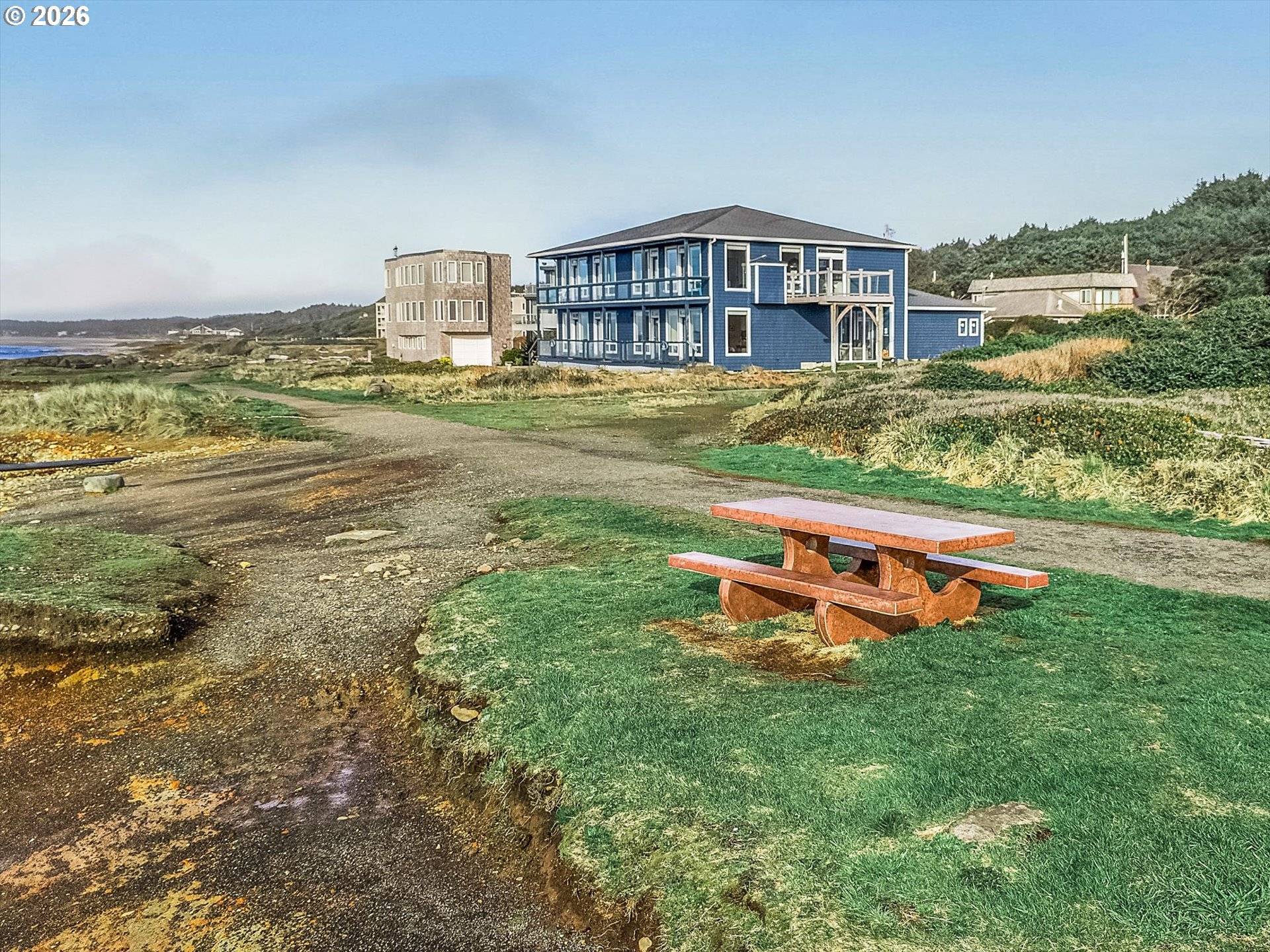 635 LEMWICK LN, Yachats, OR 97498