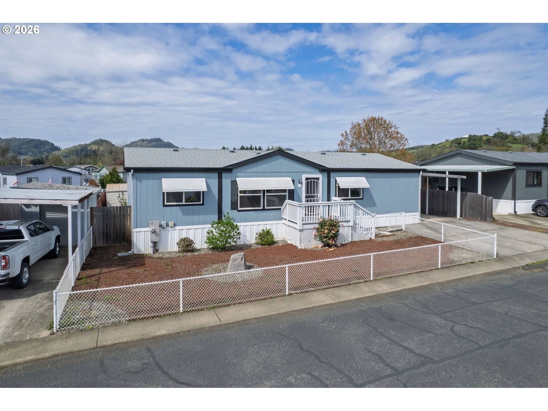 221 NW BREE DR, Winston, OR 97496