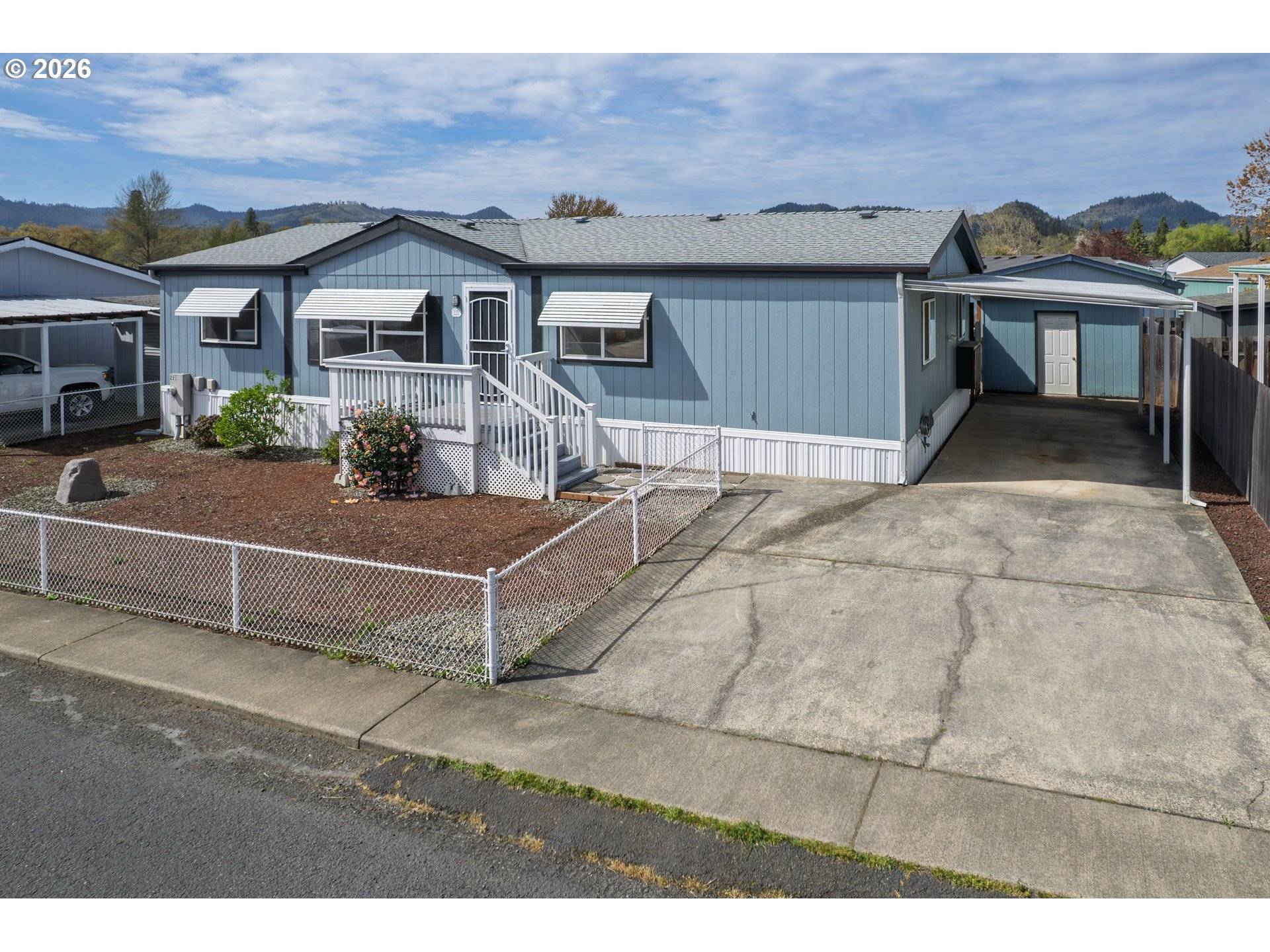 221 NW BREE DR, Winston, OR 97496