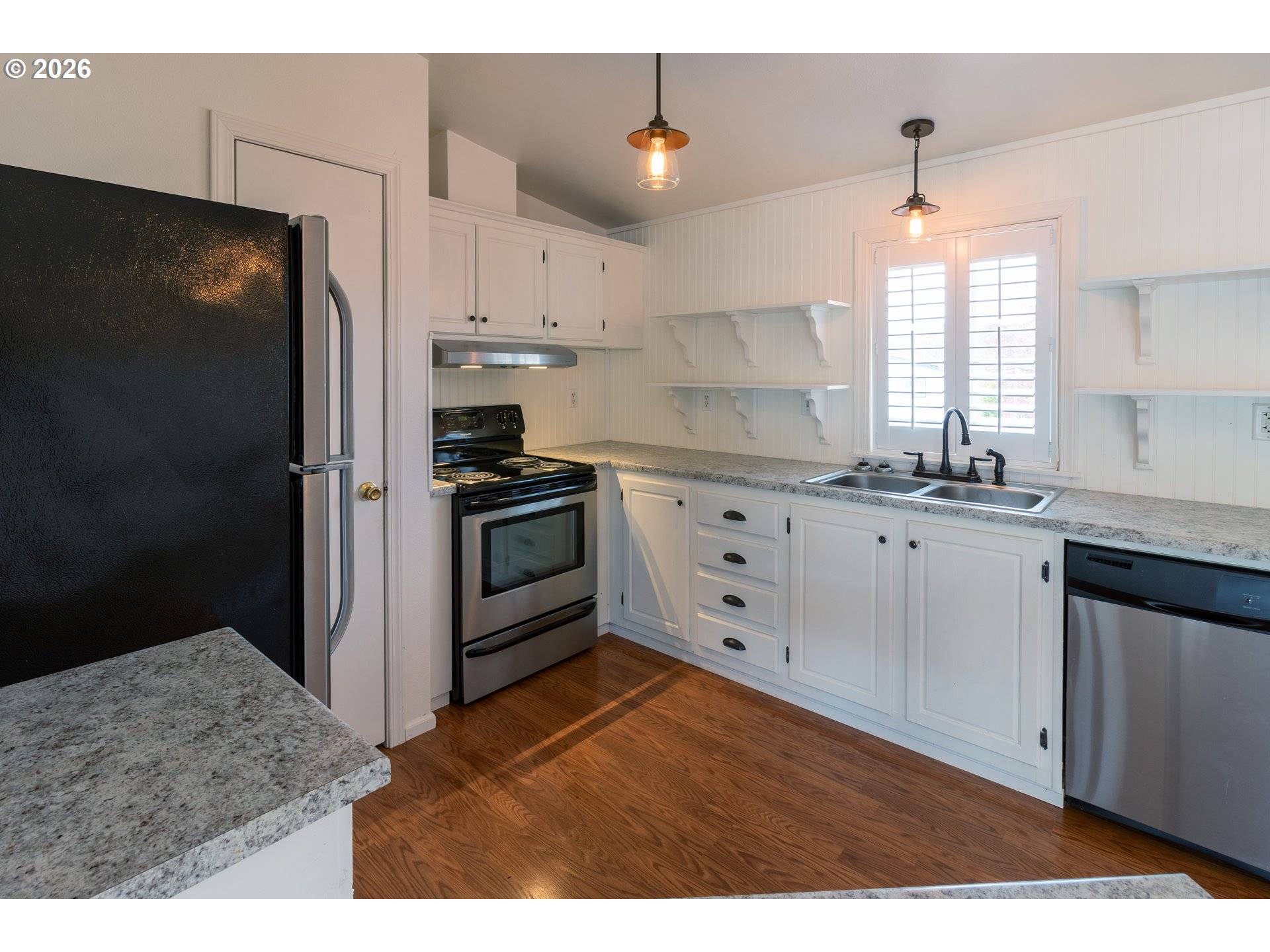 221 NW BREE DR, Winston, OR 97496