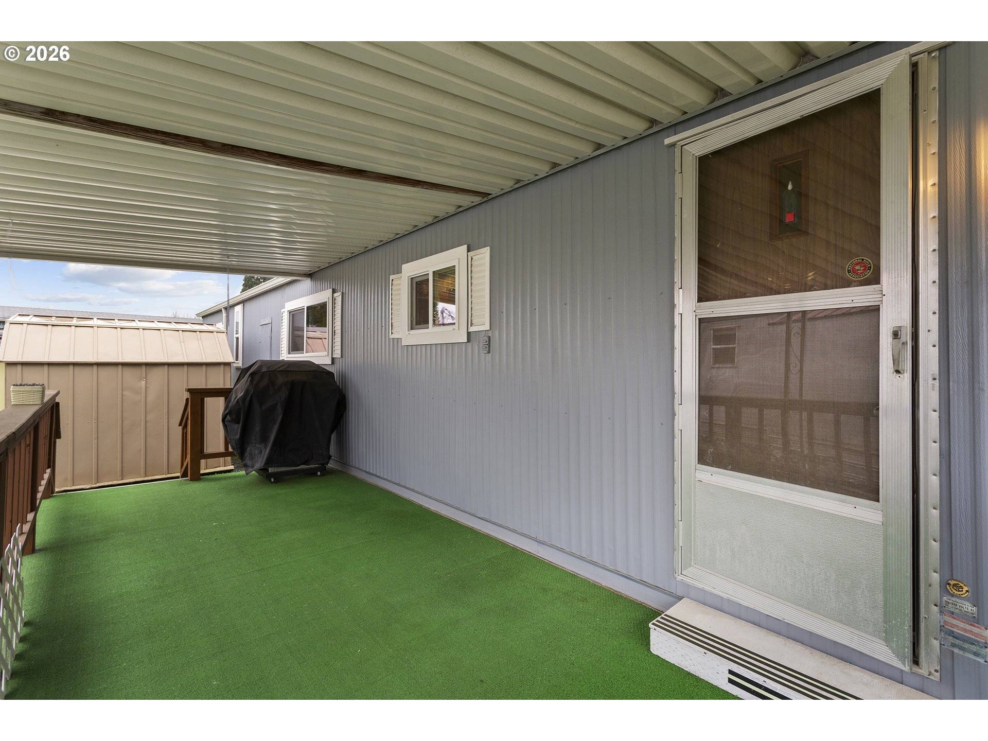 3096 Rainbow LOOP #3096, Hubbard, OR 97032