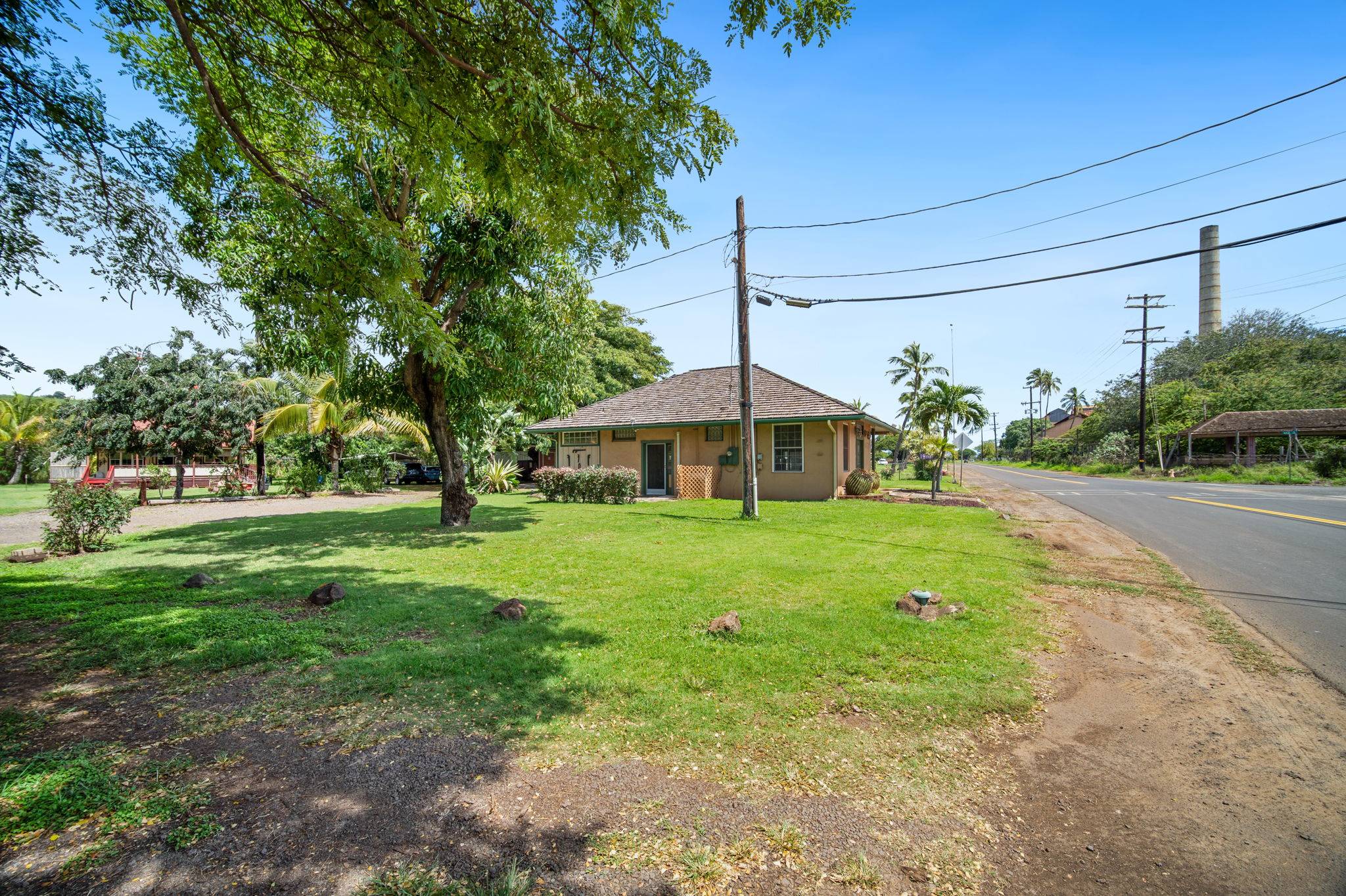 8297 KEKAHA RD, Kekaha, HI 96752