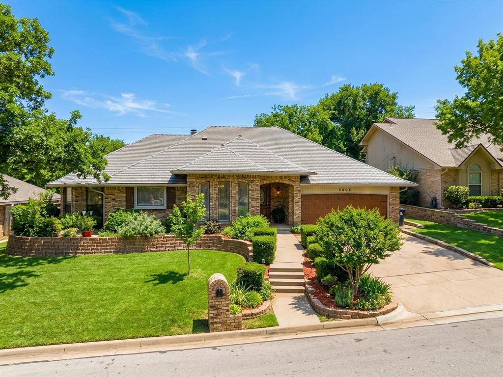 6606 Canalview Drive, Arlington, TX 76016