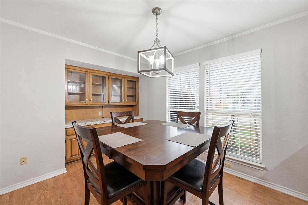 2004 Glen Creek Court, Arlington, TX 76015