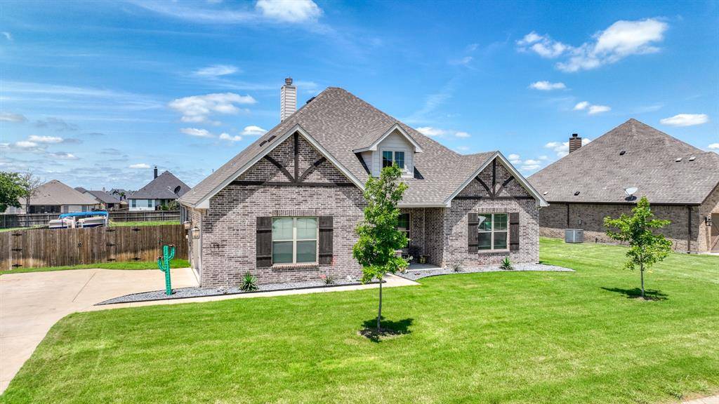 119 Oak View Drive, Godley, TX 76044