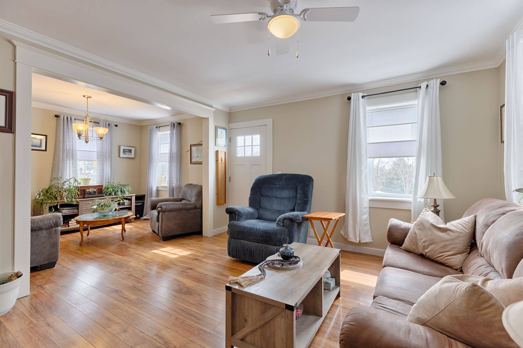 82 Bonnechere ST E, Bonnechere Valley, ON K0J 1T0