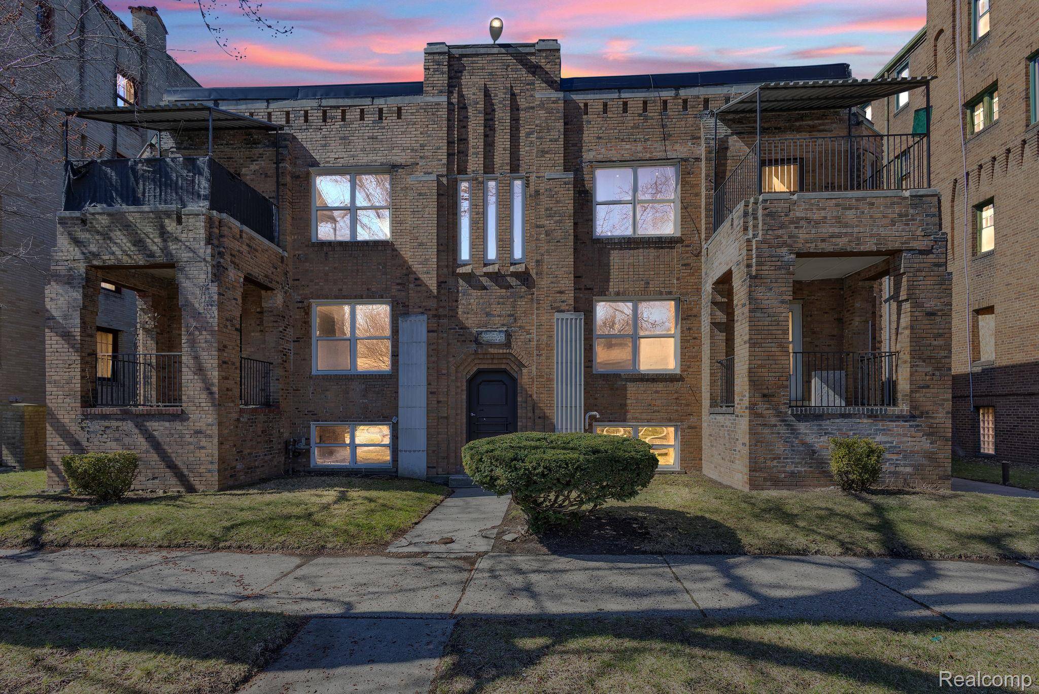 17701 Manderson Rd, Detroit, MI 48203