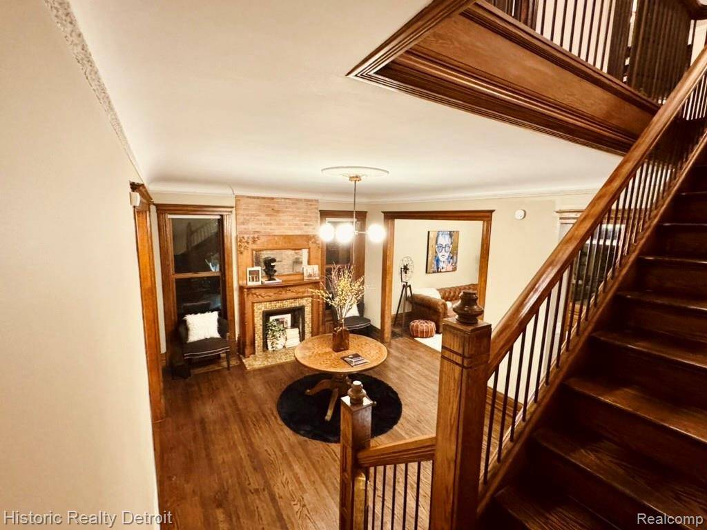 647 W ALEXANDRINE ST, Detroit, MI 48201